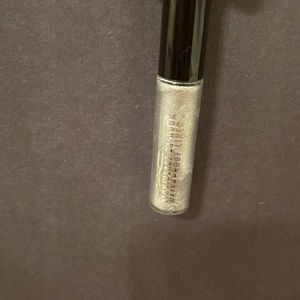 Shimmer Eyeliner